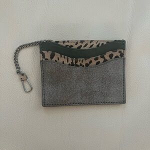 Chic Leopard Print Card Holder
